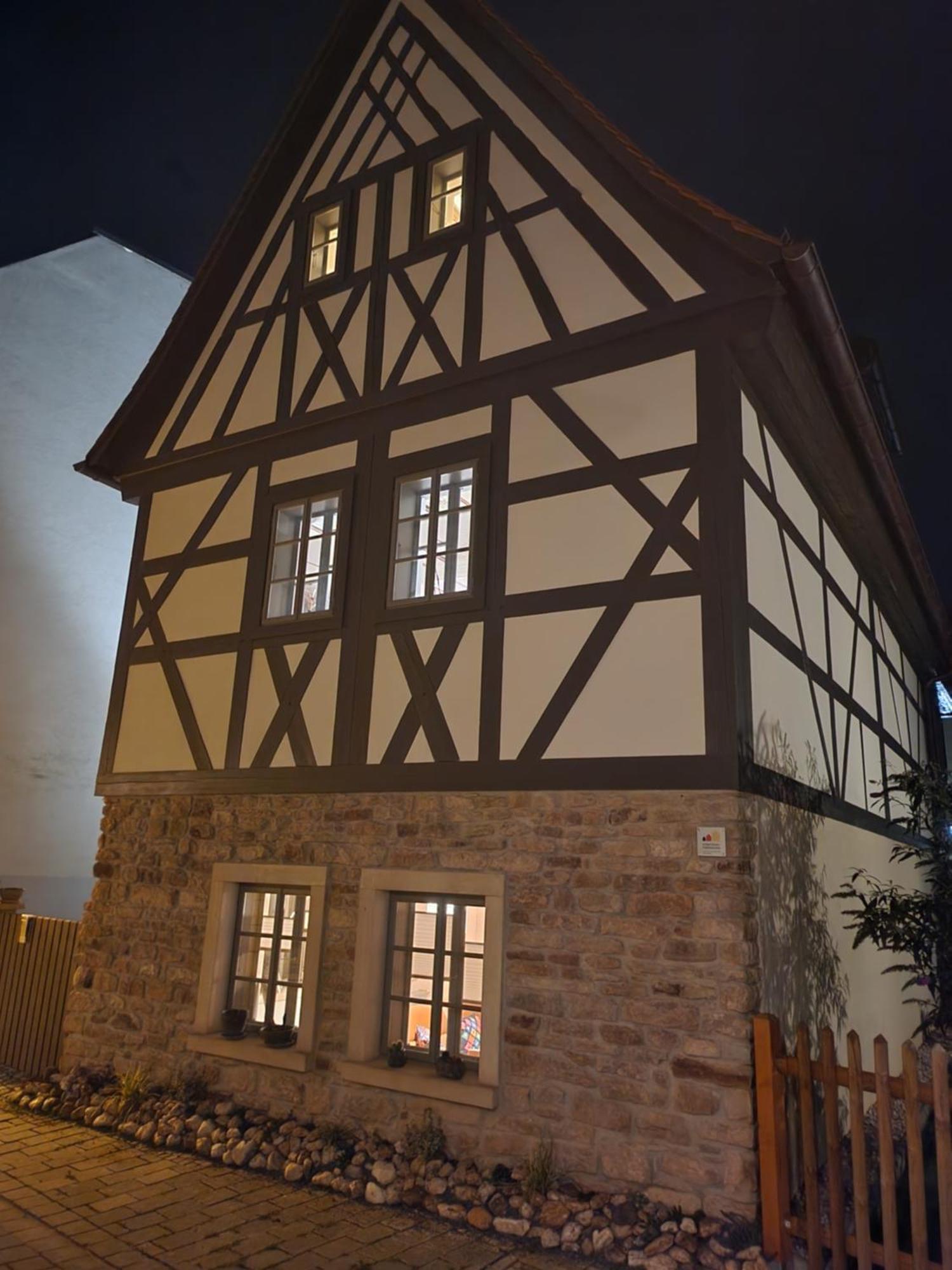Aussergewoehnliches, Historisches, Spaetgotisches Wohnhaus Von 1519, Gries 5 غيرا المظهر الخارجي الصورة